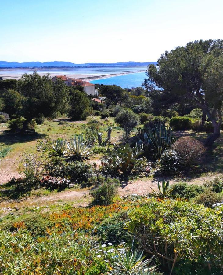 Appartement Hyeres - Costebelle Duplex Vue Mer Balcon Residence Privee Parking - Marie Caroline Exterior foto