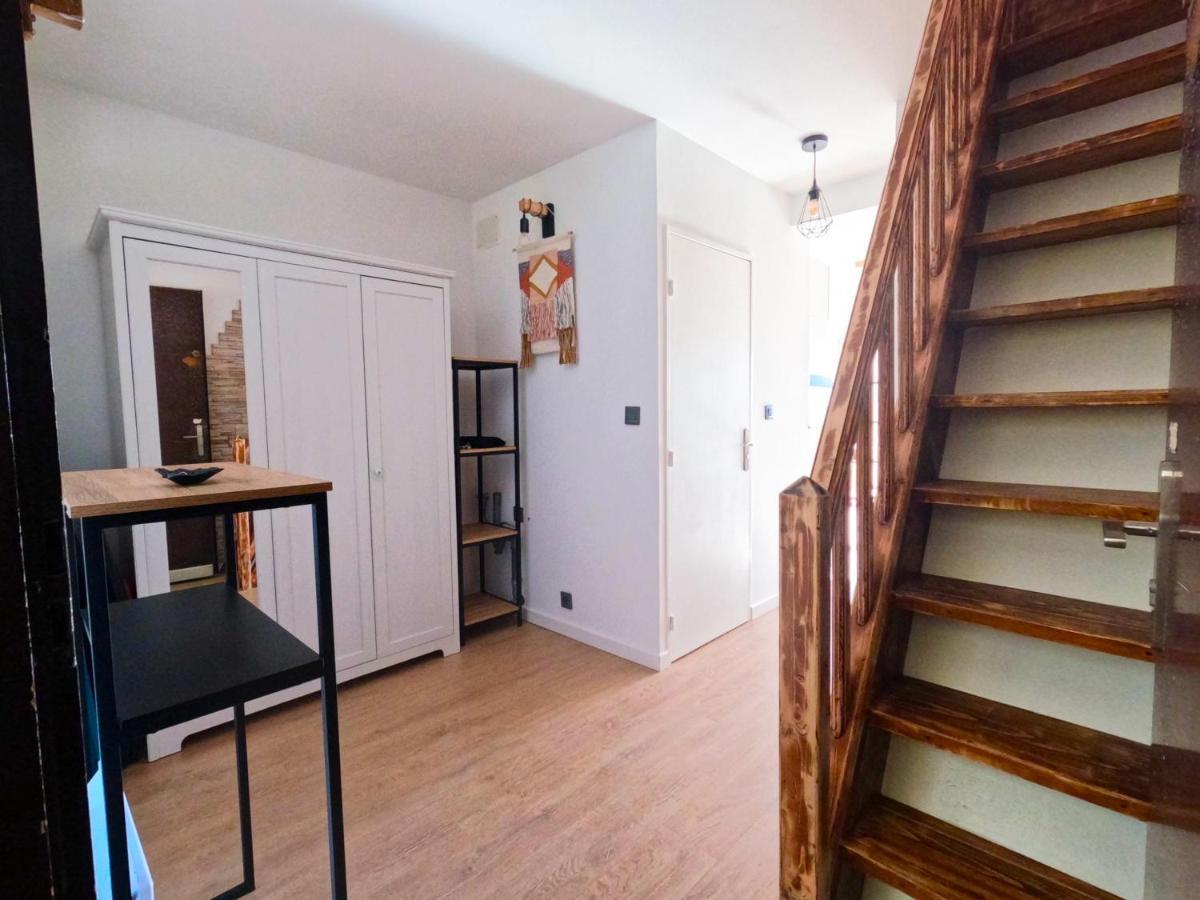 Appartement Hyeres - Costebelle Duplex Vue Mer Balcon Residence Privee Parking - Marie Caroline Exterior foto